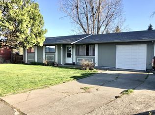 4085 Bartlett Dr, Hood River, OR 97031
