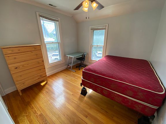4th image of 504 Lawrence St #2