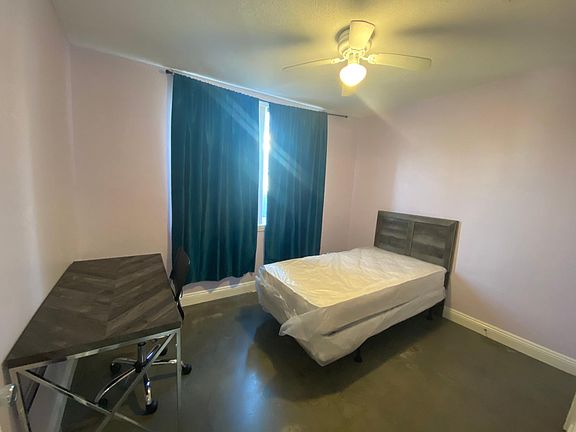 5th image of 7821 Hickory St #2