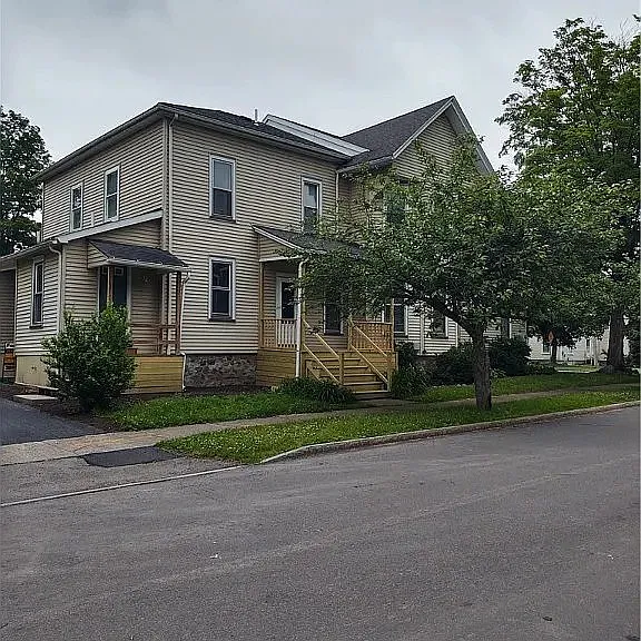 306 W Main St #306 — Photo 3