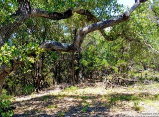 535 Twilight Dr, Canyon Lake, TX 78133