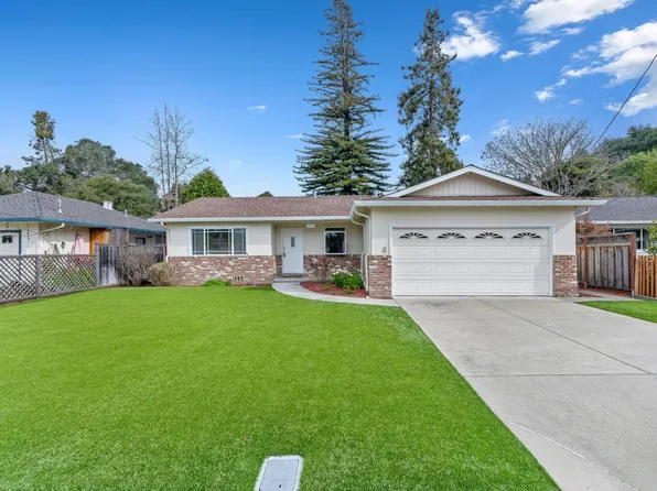 125 Buck Ct, Soquel, CA 95073