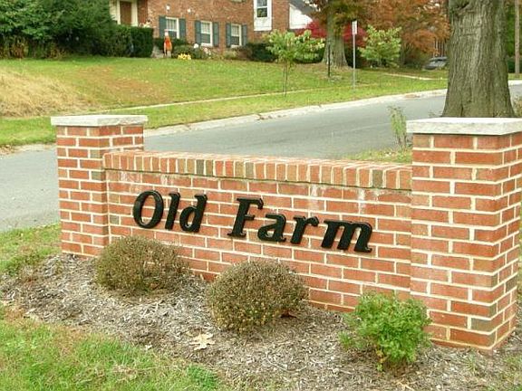 3rd image of 11833 Farmland Dr