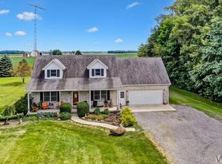 18926 Weimert School Rd, Wapakoneta, OH 45895