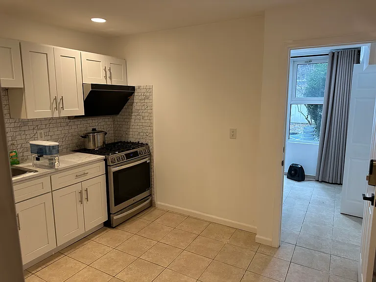 49 Van Reipen Ave #1 — Photo 6
