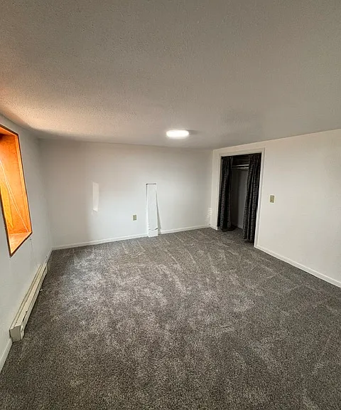 815 College St N — Photo 23