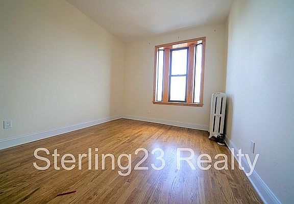 4th image of 31-06 38th St #24F