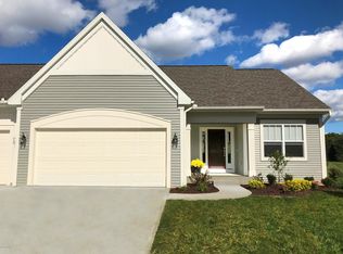 14332 Bridgeview Point, Vicksburg, MI 49097