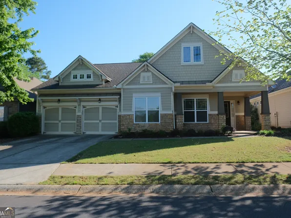 1021 Creekwood Cir, Madison, GA 30650