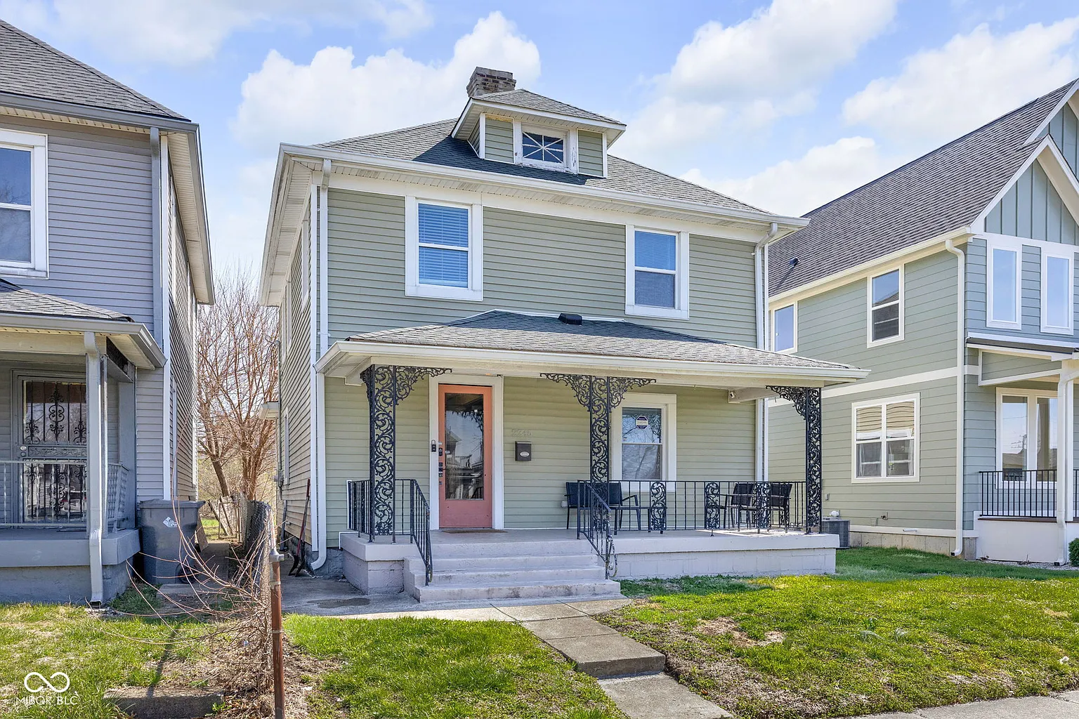 2245 Carrollton Ave photo 1