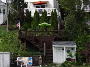 5465 Dooley Dr, Linden, MI 48451