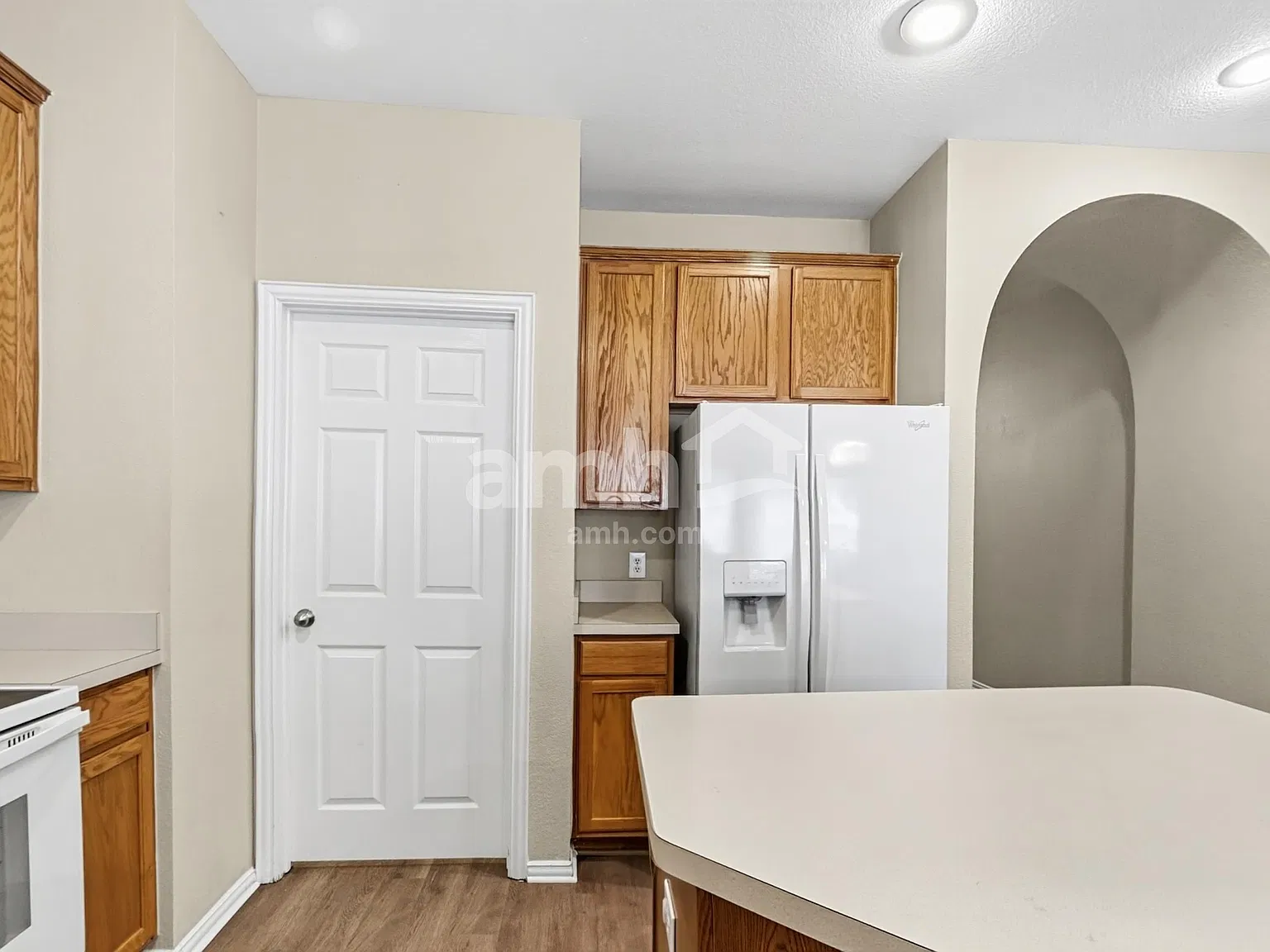 4 bed, 2.0 bath, 1829 sqft, $2,000 — Photo 4
