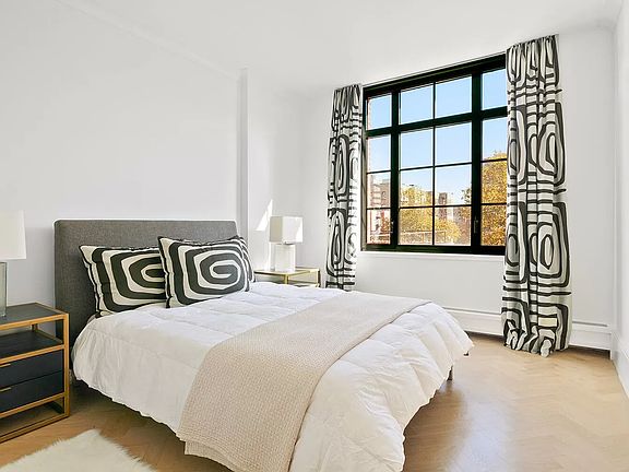5th image of 50 Clinton St #3C