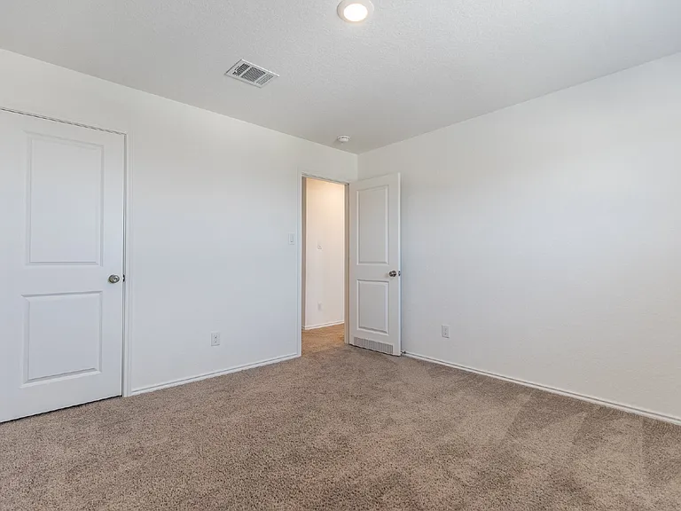 5319 Hornbeck Hts — Photo 25