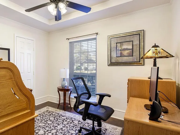 1810 Tiburon Bnd — Photo 17
