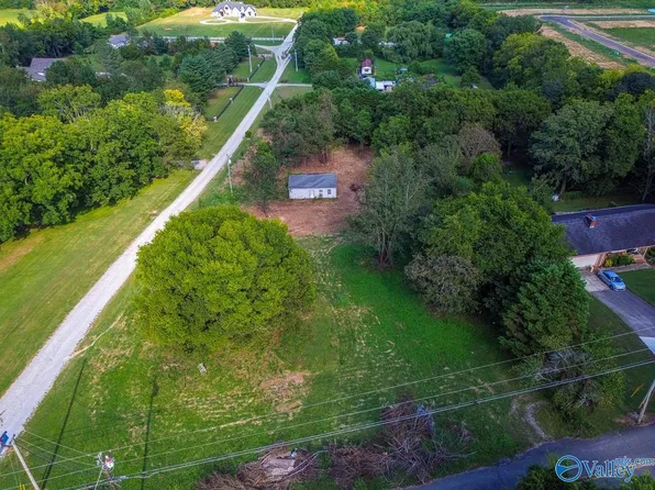 329 Wall Rd NE, Huntsville, AL 35811