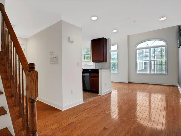 100 Abbie Court image 13 of 41