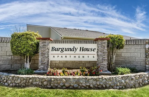 Burgundy House Apartments Photo 1