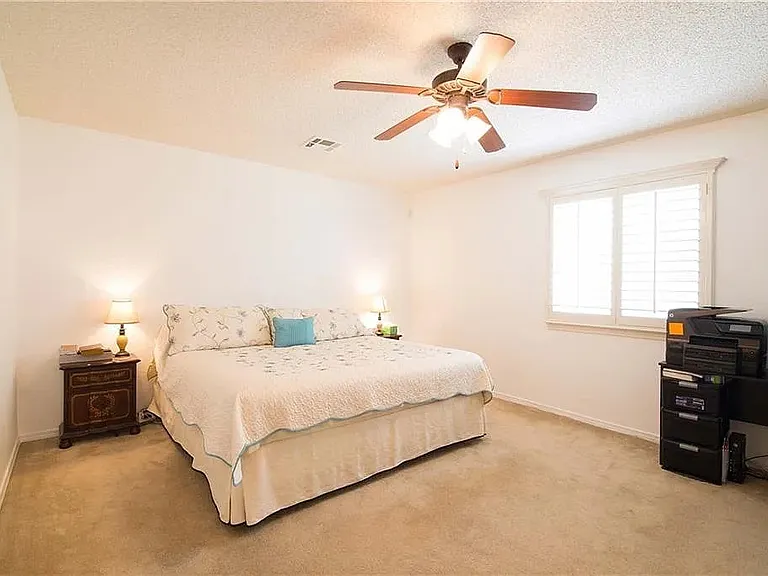 12428 Jon Evans Dr — Photo 5