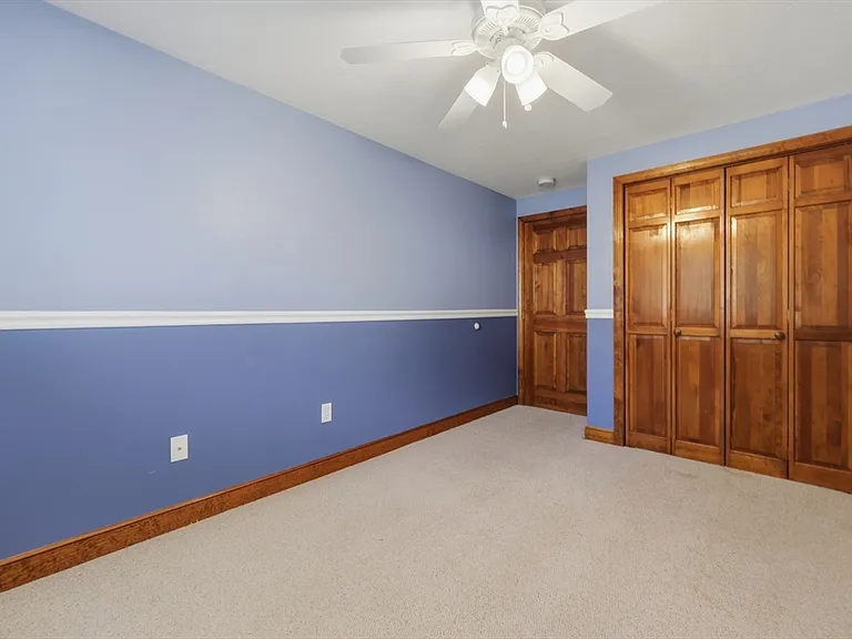 21 Janet Cir #2 — Photo 32