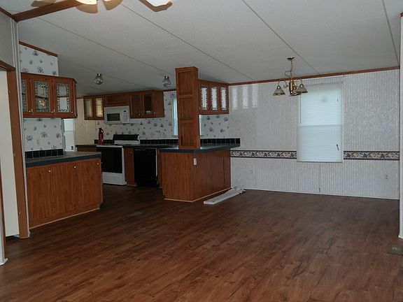 2nd image of 4111 Sunnyside Dr