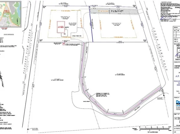 70 Cedar Swamp Rd, Smithfield, RI 02917