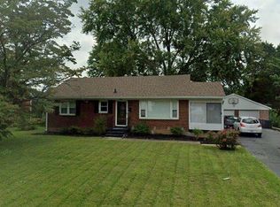 2809 Sharon Way, Louisville, KY