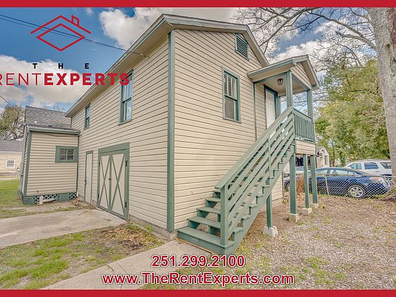 3rd image of 1013 Elmira St #B