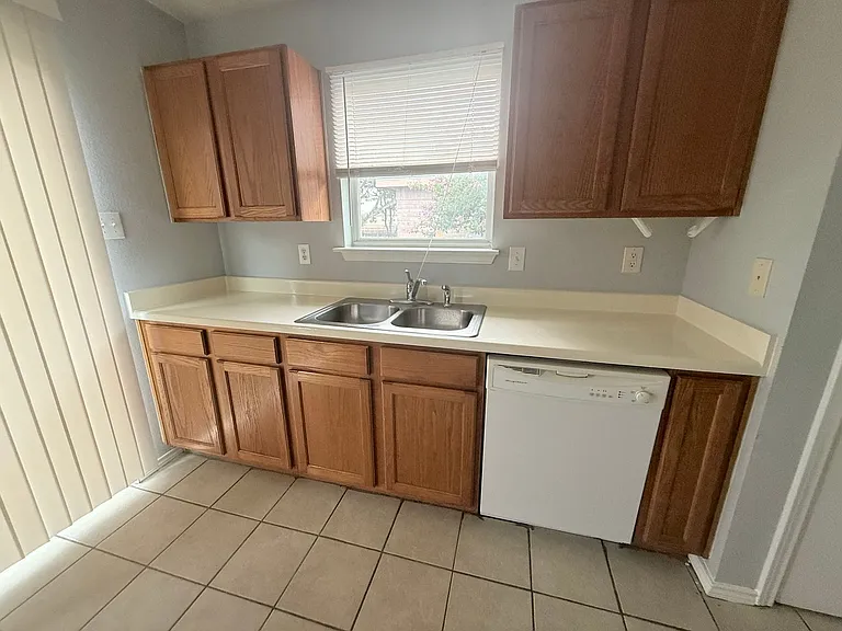 10607 Shaenview — Photo 48