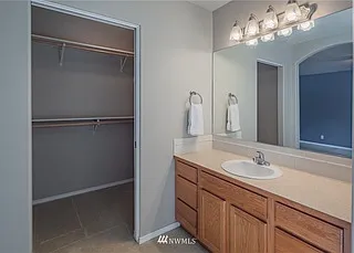907 Marian Dr — Photo 14