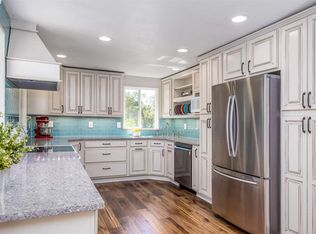 8024 W Grand Ronde Ave, Kennewick, WA 99336