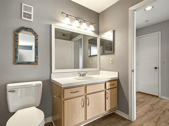 5th image of 7300 Westpointe Blvd APT 725