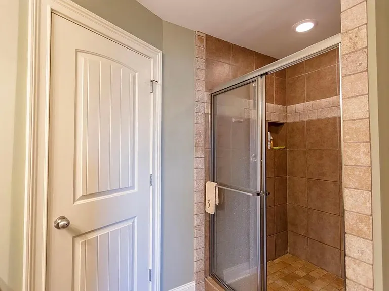 2198 Addison Way — Photo 38