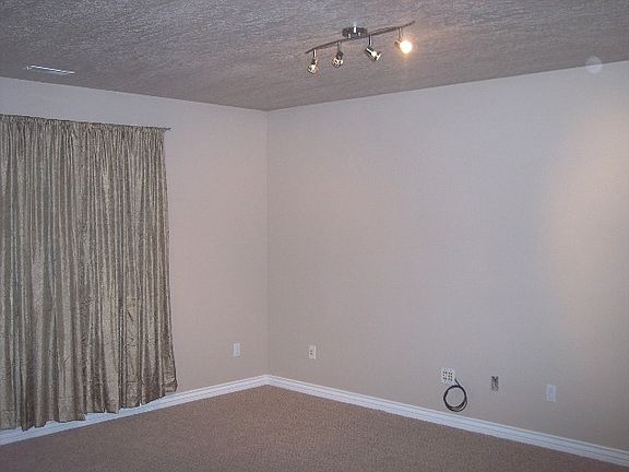 Family room view2_04122016