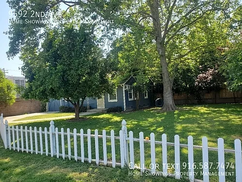9592 2nd Ave Photo 1