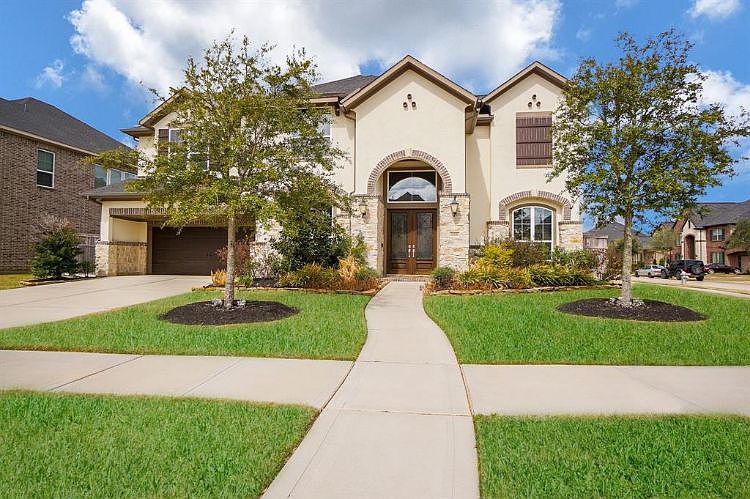 1st image of 28206 Enchanted Shores Ln