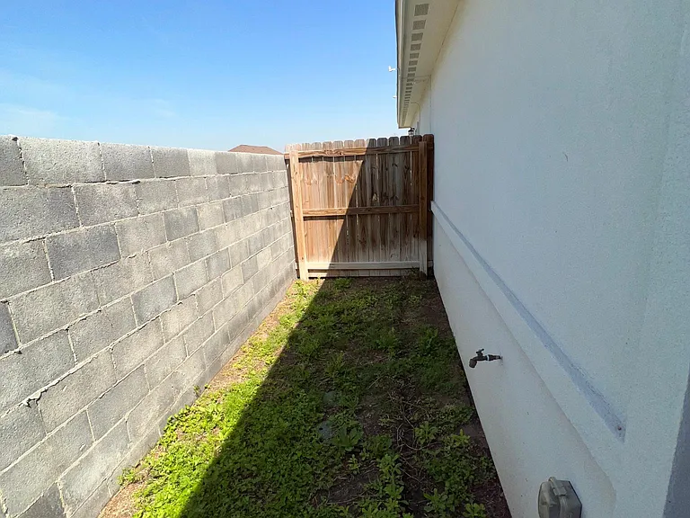 3608 Hawthorne Ave #4 — Photo 14