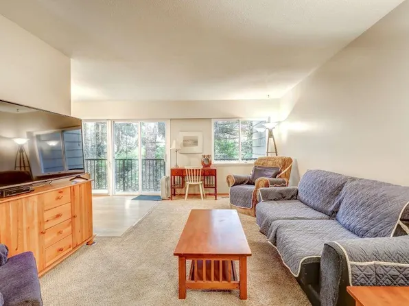 10555 153rd St #41, Surrey, BC V3R 4H8