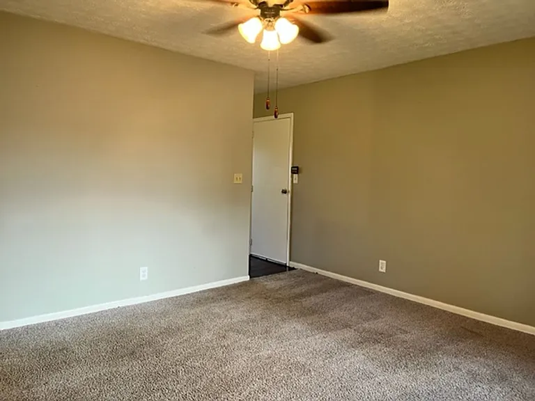 4405 W Wagonwheel Trl — Photo 2