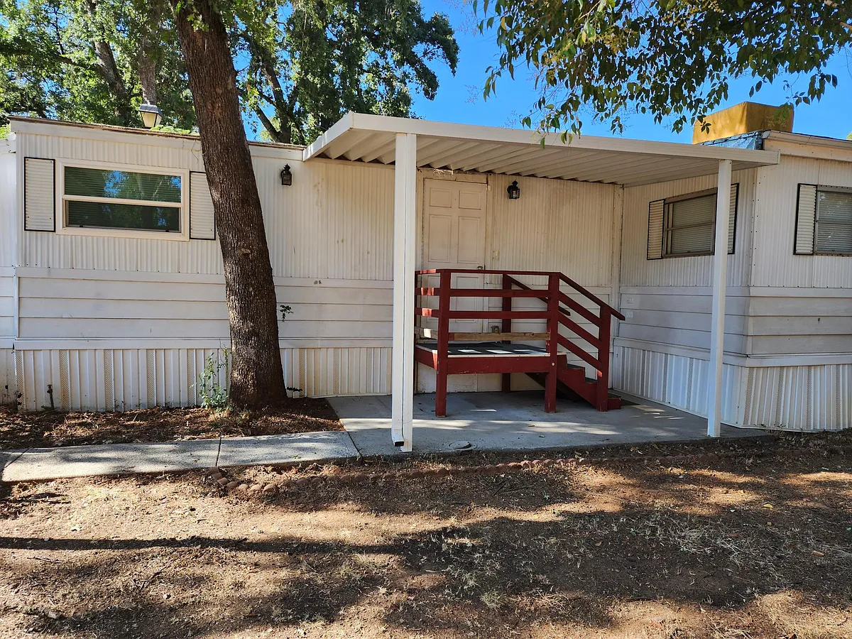 Building Photo - 4461 Salmon Falls Rd #18