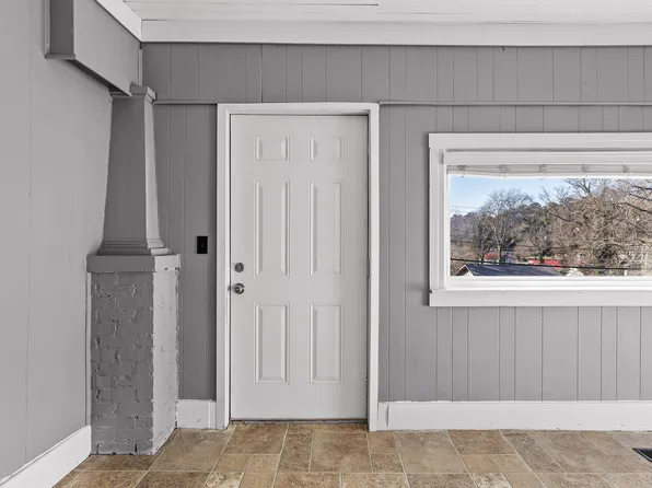 3217 Through St, Chattanooga, TN 37411