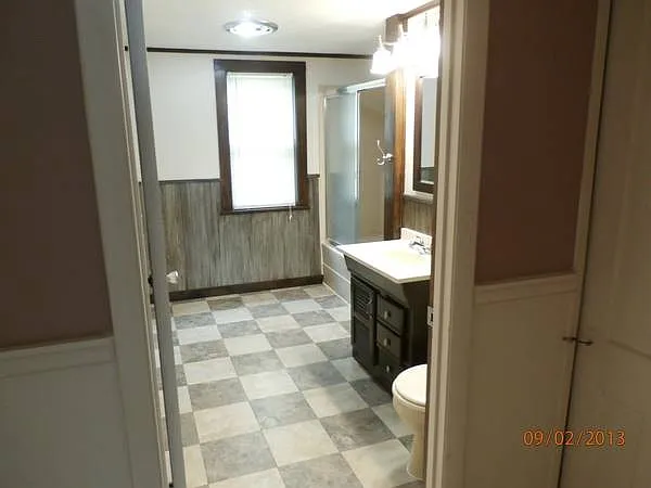 Upstairs Bathroom