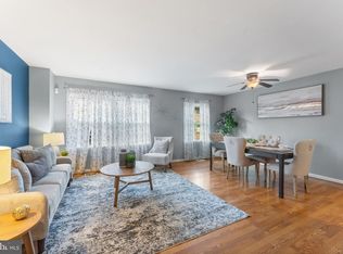 14710 Bentley Sq, Centreville, VA 20120