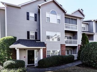 711 Vinings Forest Ln SE, Smyrna, GA 30080