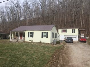 4260 4 Pole Rd, Huntington, WV 25701