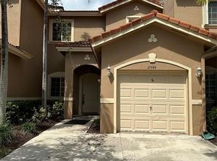 21444 SW 85th Path, Cutler Bay, FL 33189