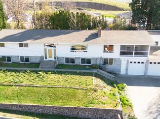 511 Myrtle Ave, Prosser, WA 99350