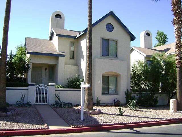 1st image of 1535 N Horne Unit 2