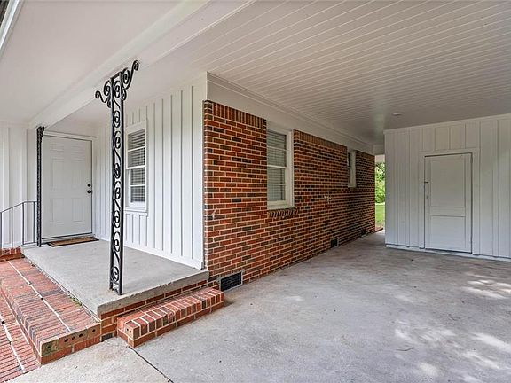 5th image of 6561 Oaklane Dr