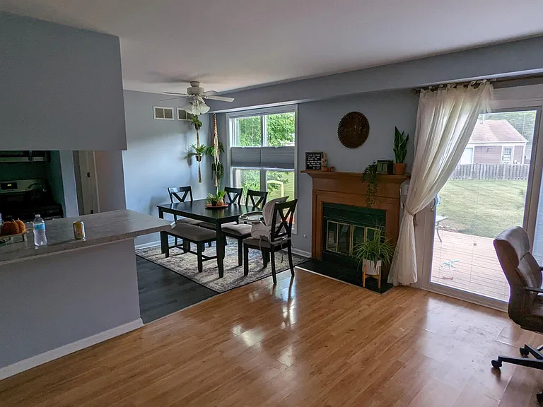 1441 N Tanglewood Ave — Photo 24